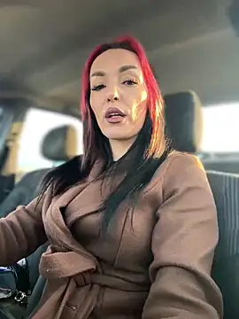 Snapshot of MeganFoxiy chatting on 4, 3, 2026 MeganFoxiy online show from 4, 3, 2026