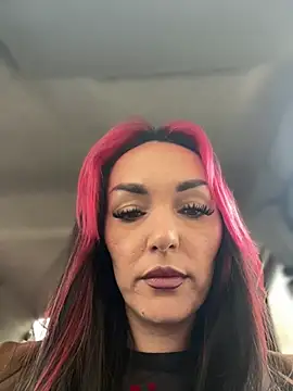 Snapshot of MeganFoxiy chatting on 12, 3, 2026 MeganFoxiy online show from 12, 3, 2026