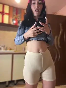 Snapshot of MeganFoxiy chatting on 2, 4, 2026 MeganFoxiy online show from 2, 4, 2026