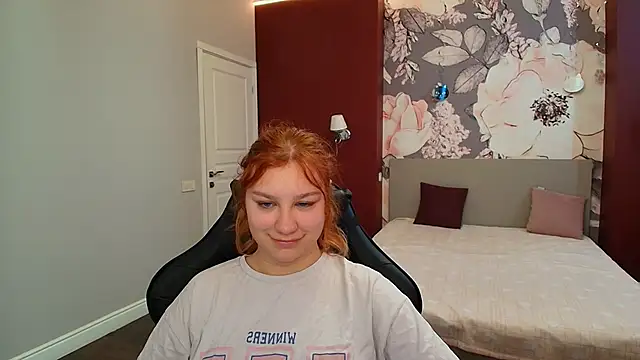 AngelinaLow online show from 5, 6, 2026