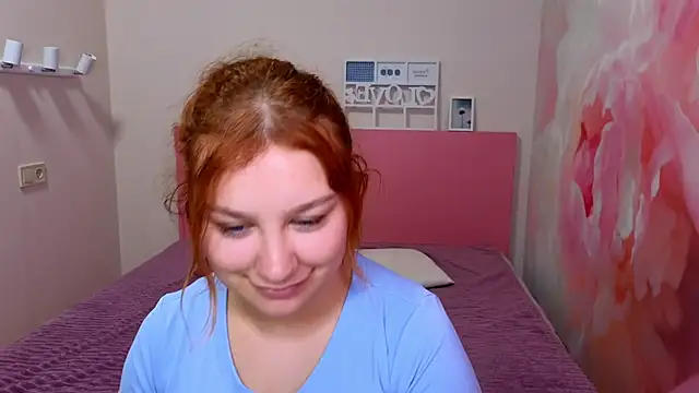 AngelinaLow online show from 15, 6, 2026