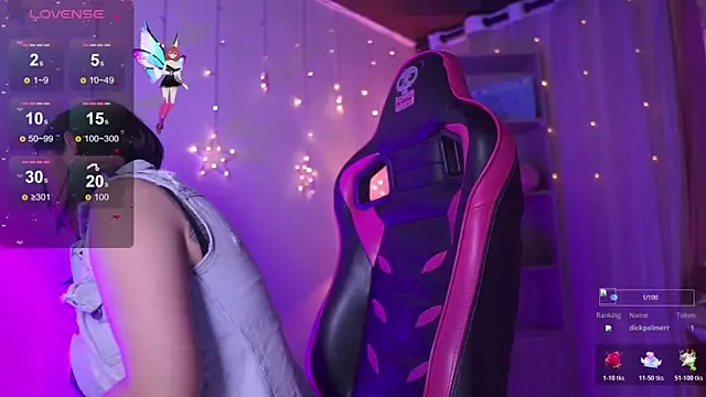 Snapshot of Madison_Mayer chatting on 19, 11, 2025 Madison Mayer online show from 19, 11, 2025