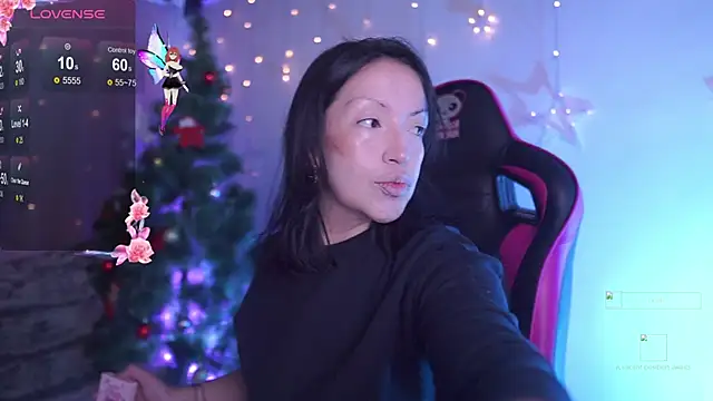 Snapshot of Madison_Mayer chatting on 28, 11, 2025 Madison Mayer online show from 28, 11, 2025