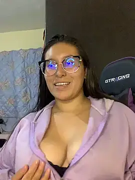 cloe starr online show from 14, 3, 2025