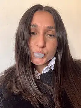 luci brecman online show from 26, 5, 2026