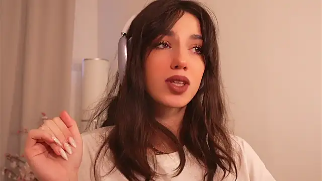 mystica  online show from 19, 11, 2025