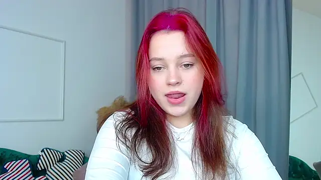 Cute kitty- online show from 10, 11, 2025