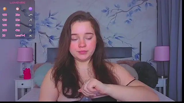 Cute kitty- online show from 21, 12, 2025