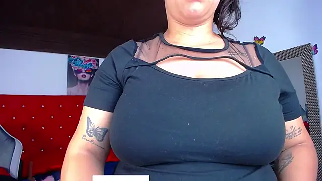 kriss sweetboobs10 online show from 14, 11, 2025