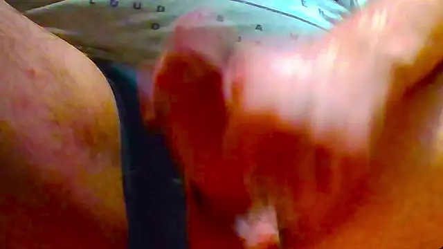 Snapshot of __X__ chatting on 22, 9, 2025 X online show from 22, 9, 2025