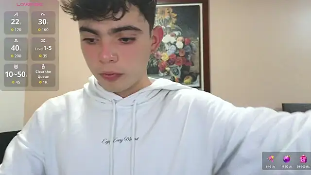 Snapshot of lukeboyce33 chatting on 10, 3, 2026 lukeboyce33 online show from 10, 3, 2026