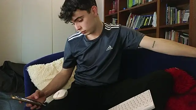 Snapshot of lukeboyce33 chatting on 24, 3, 2026 lukeboyce33 online show from 24, 3, 2026