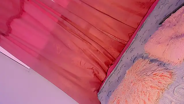 Mariana-ofc online show from 15, 9, 2025