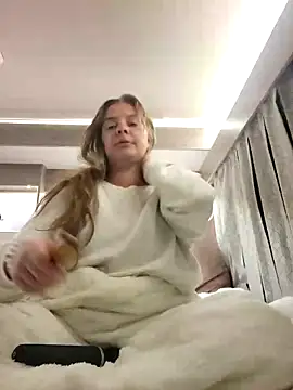 Snapshot of Amesthyst_destiny chatting on 11, 4, 2026 Amesthyst destiny online show from 11, 4, 2026