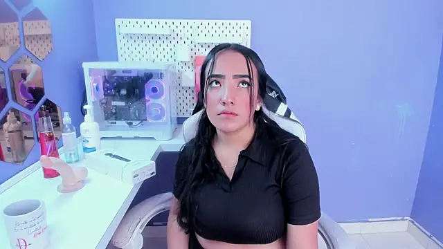 Snapshot of Alice_26_ chatting on 19, 1, 2026 Alice 26 online show from 19, 1, 2026