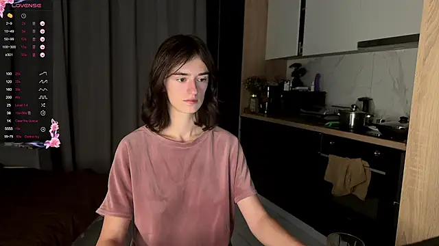 TwinTemptations online show from 27, 9, 2025