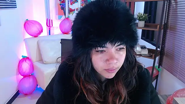Snapshot of dangel_noir6 chatting on 24, 10, 2025 dangel noir6 online show from 24, 10, 2025