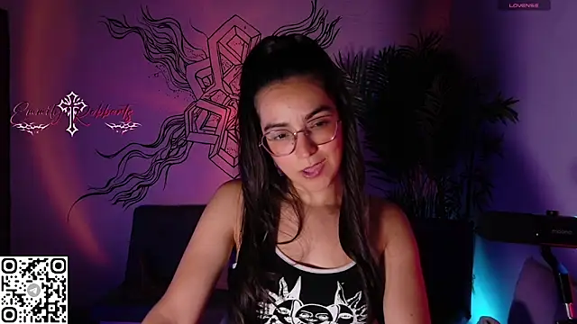 Emmi Roberts online show from 19, 5, 2026