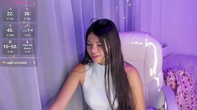 Pretty Johnson  online show from 12, 11, 2025