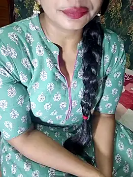 Snapshot of Shalini_telugu09 chatting on 2, 2, 2026 Shalini telugu09 online show from 2, 2, 2026