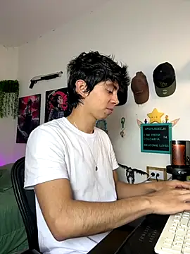 Snapshot of Yaiden_11 chatting on 25, 9, 2025 Yaiden 11 online show from 25, 9, 2025