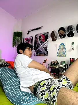 Snapshot of Yaiden_11 chatting on 9, 10, 2025 Yaiden 11 online show from 9, 10, 2025