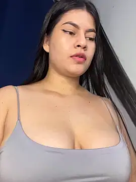 Saanvi21 online show from 10, 9, 2025