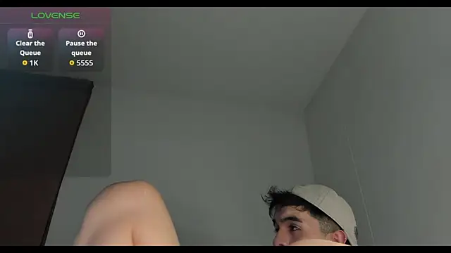 Snapshot of cmzo_ chatting on 11, 10, 2025 cmzo online show from 11, 10, 2025