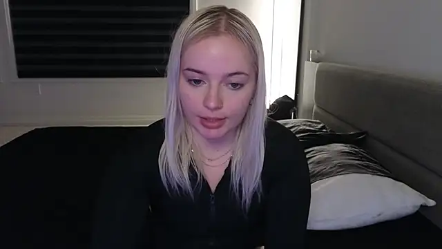 margot robbie7 online show from 3, 11, 2025