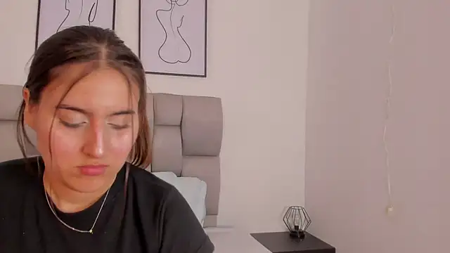 Snapshot of Hanna_Evans__ chatting on 14, 9, 2025 Hanna Evans online show from 14, 9, 2025