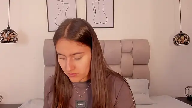 Snapshot of Hanna_Evans__ chatting on 11, 10, 2025 Hanna Evans online show from 11, 10, 2025