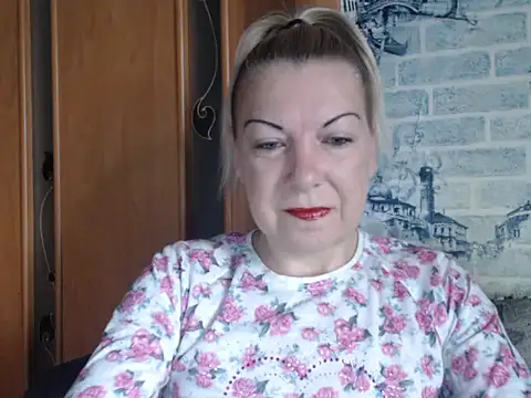 Lillia Ray online show from 14, 5, 2026