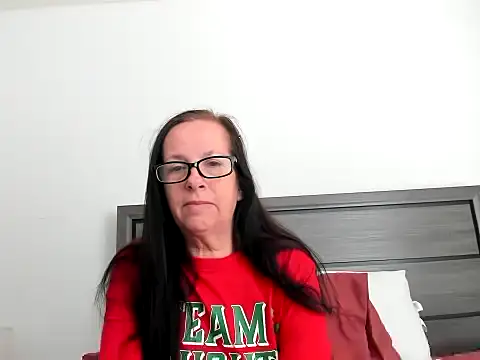 Snapshot of peachgoddess chatting on 28, 11, 2025 peachgoddess online show from 28, 11, 2025