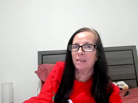 Snapshot of peachgoddess chatting on 17, 12, 2025 peachgoddess online show from 17, 12, 2025