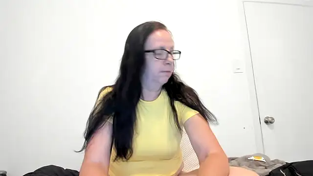peachgoddess online show from 18, 5, 2026
