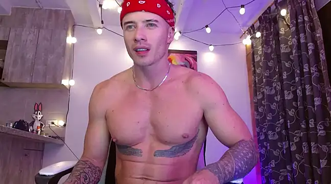 Snapshot of Ryannblue07 chatting on 20, 3, 2025 Ryannblue07 online show from 20, 3, 2025