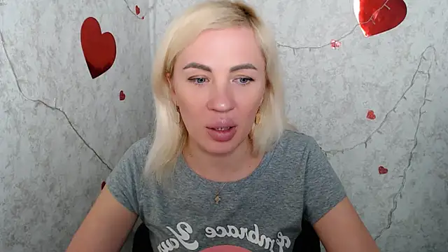  AmandaGold  online show from 15, 3, 2025