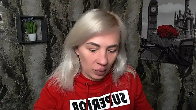  AmandaGold  online show from 17, 3, 2025
