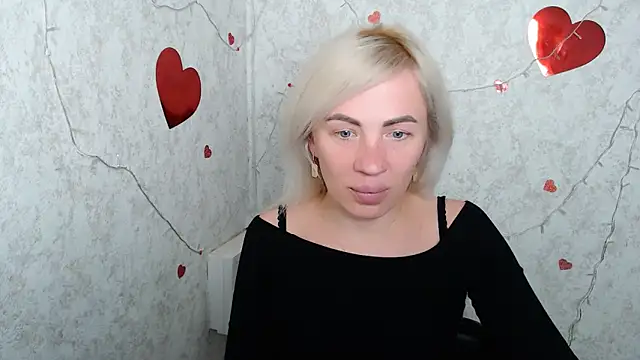 AmandaGold  online show from 18, 3, 2025