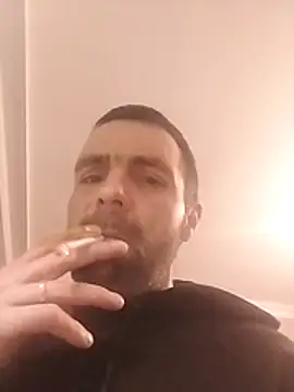 MaksDzubaV online show from 3, 3, 2026