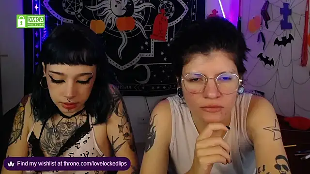 lovelockedlips online show from 25, 10, 2025