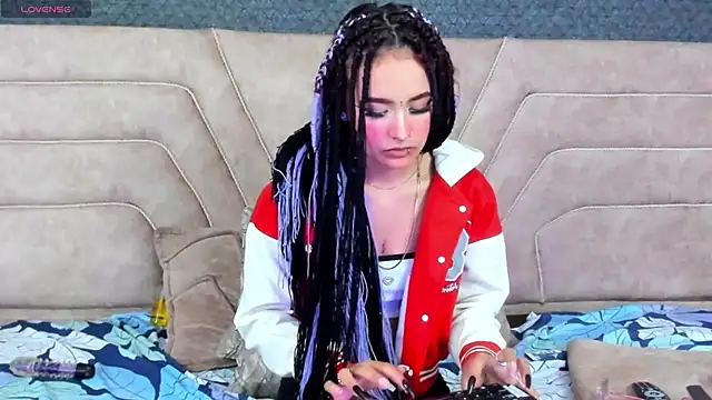 alice foxred online show from 13, 12, 2025