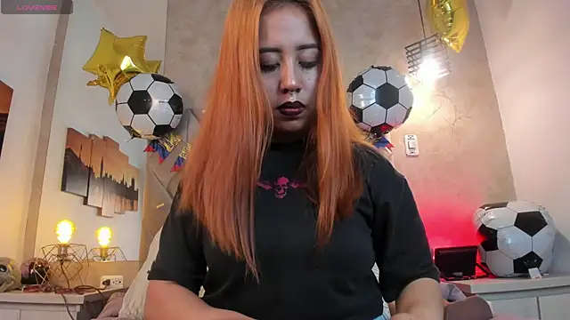 kailinmoonx online show from 13, 6, 2026