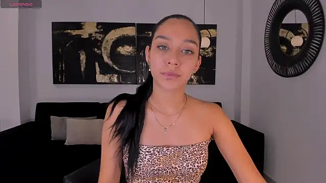 AmaliaCrus online show from 5, 11, 2025