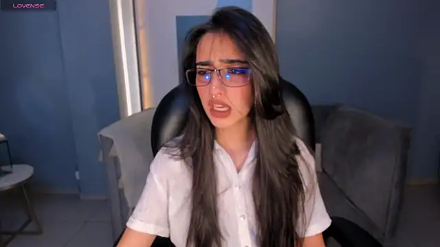 LarisaSmirnov online show from 3, 10, 2025