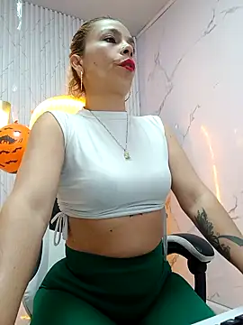 Snapshot of ferchisconejita chatting on 6, 10, 2025 ferchisconejita online show from 6, 10, 2025