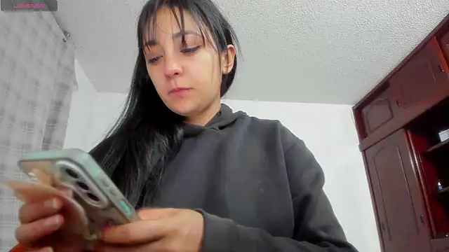 xx chloesex online show from 14, 2, 2026