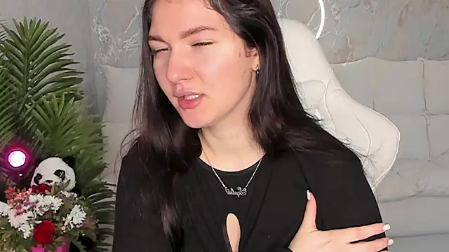 Snapshot of babyisperfect chatting on 18, 11, 2025 babyisperfect online show from 18, 11, 2025