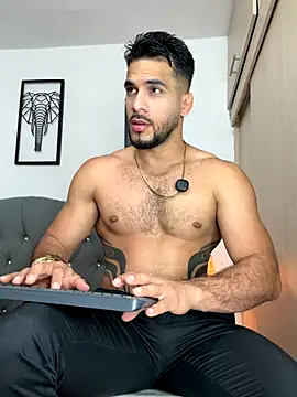 Maximiliano ford online show from 22, 11, 2025