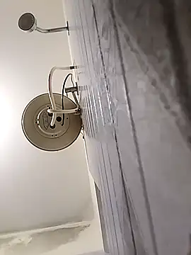 Treeskothik online show from 28, 9, 2025